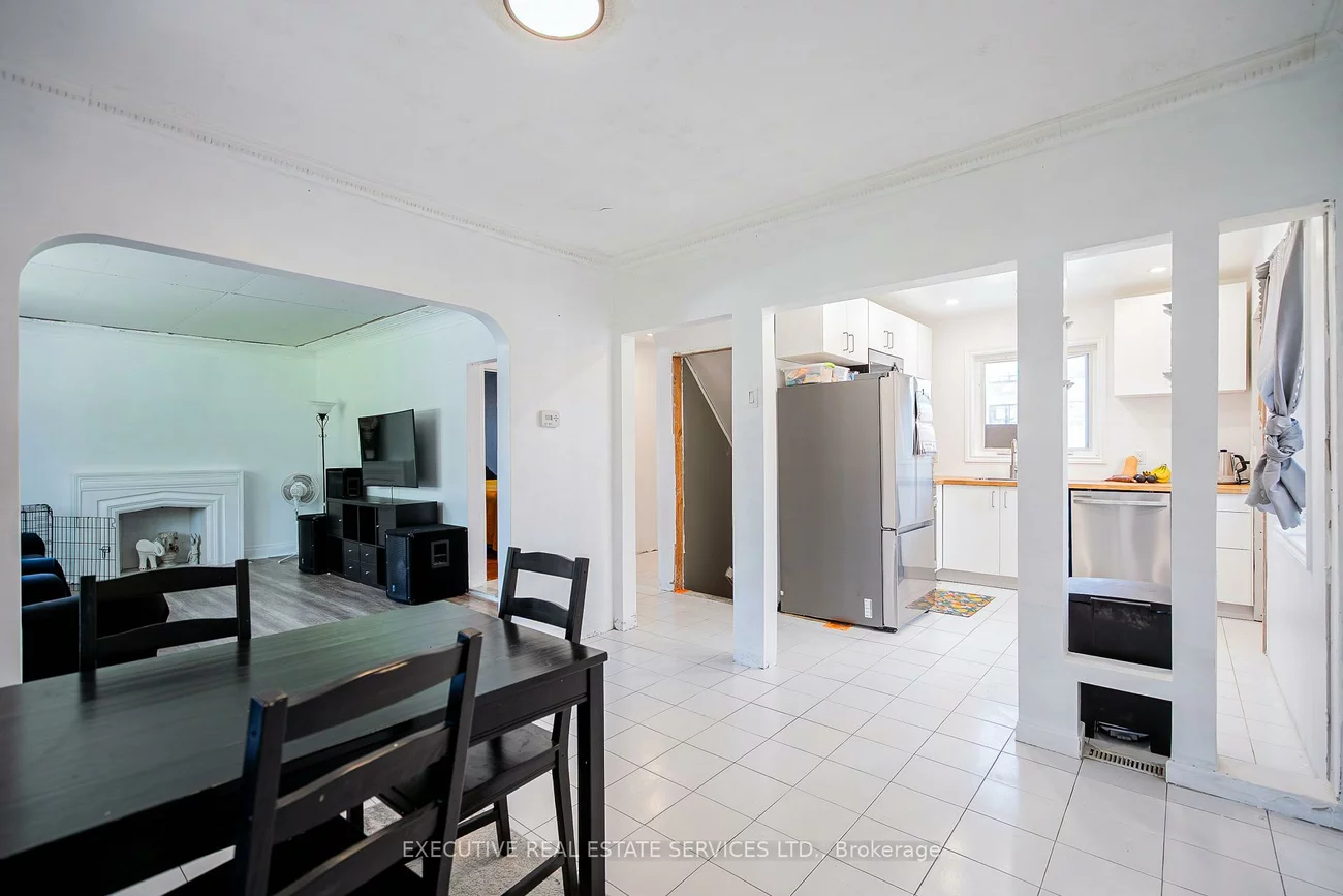 49, Trethewey, Beechborough-Greenbrook, Toronto