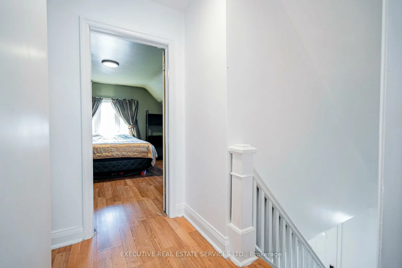 49, Trethewey, Beechborough-Greenbrook, Toronto