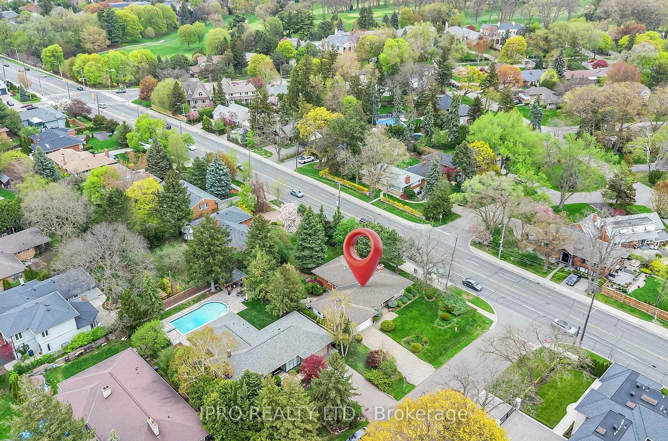 2, Aylesbury, Princess-Rosethorn, Toronto