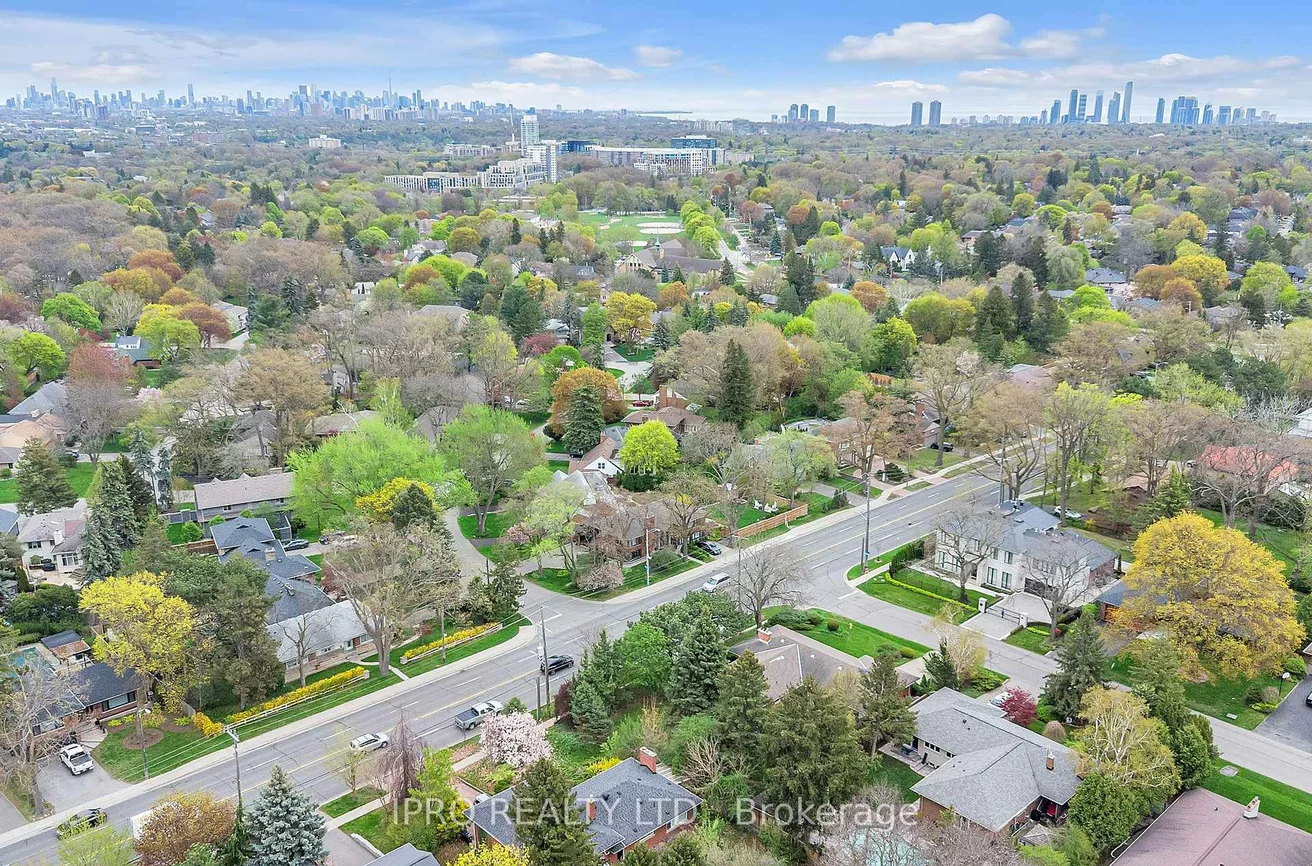 2, Aylesbury, Princess-Rosethorn, Toronto