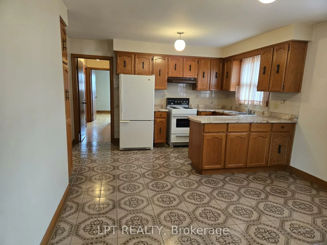71, Arthur Griffith, Glenfield-Jane Heights, Toronto