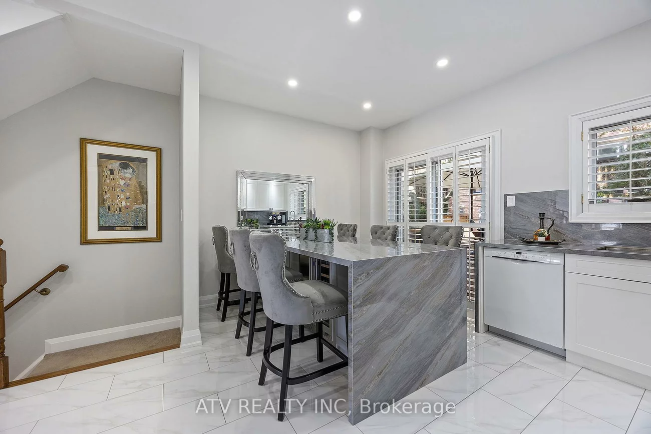 6, Bluewater, Mimico, Toronto