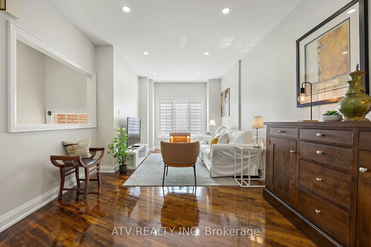 6, Bluewater, Mimico, Toronto