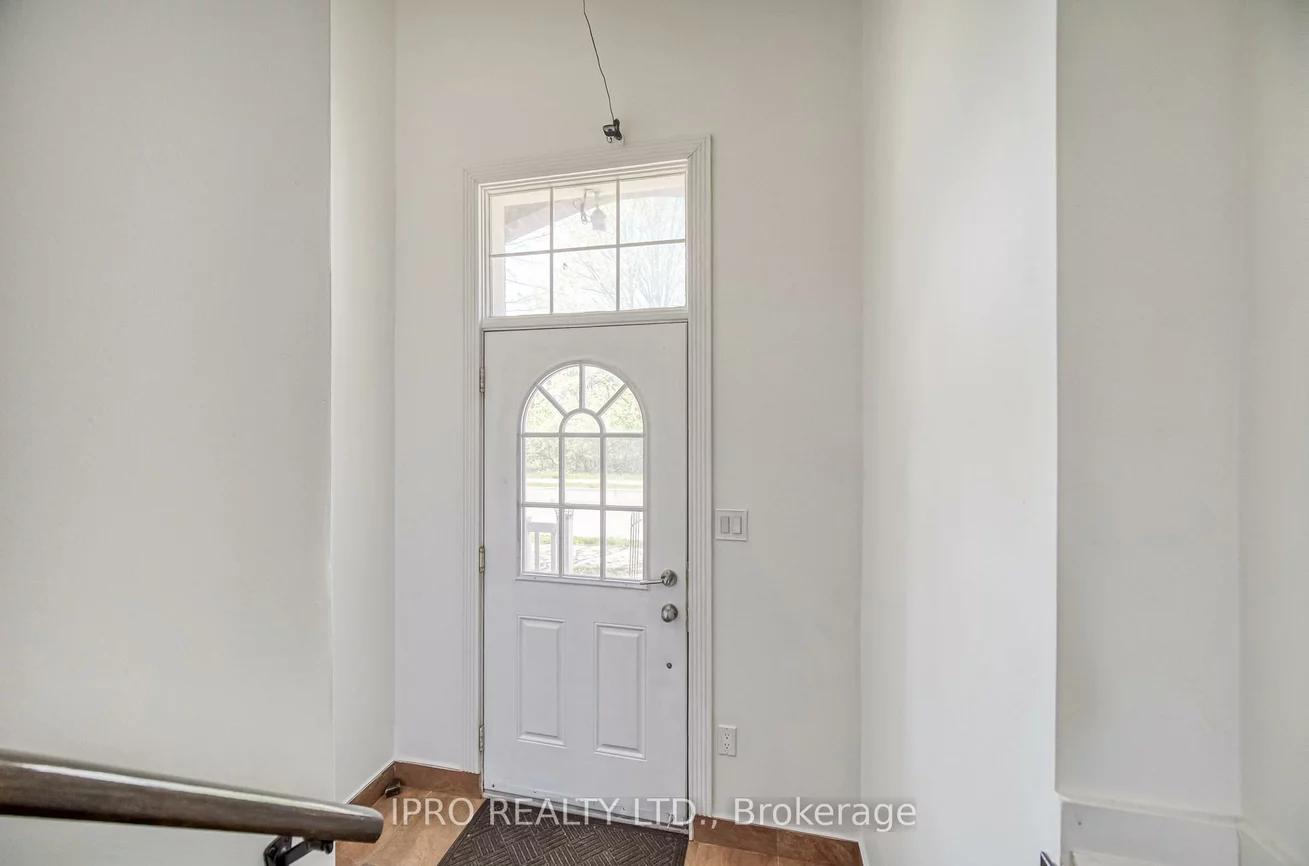 239, Assiniboine, York University Heights, Toronto