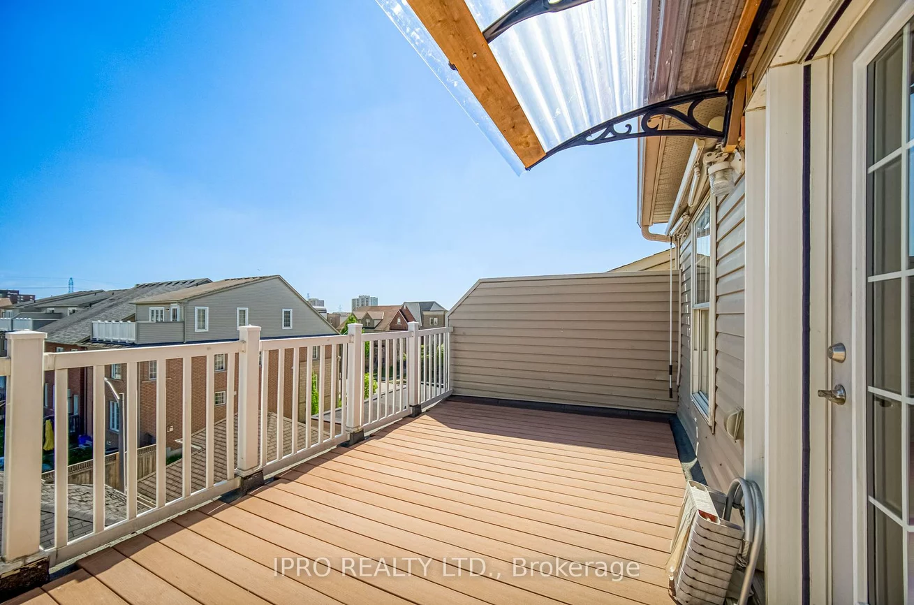 239, Assiniboine, York University Heights, Toronto