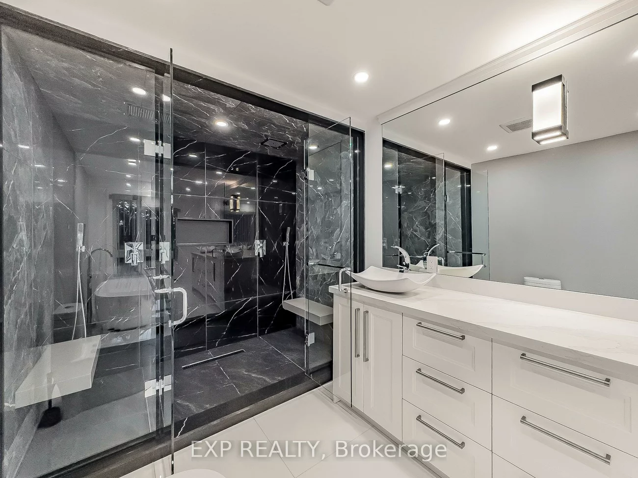 393, Burnhamthorpe, Islington-City Centre West, Toronto