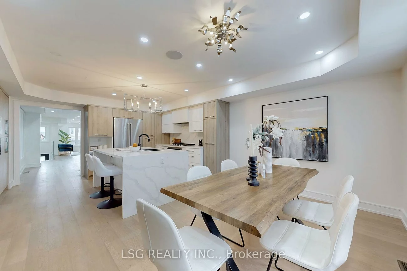 868, Shaw, Dovercourt-Wallace Emerson-Junction, Toronto