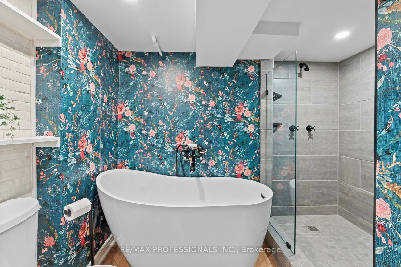 53, Beechborough, Beechborough-Greenbrook, Toronto