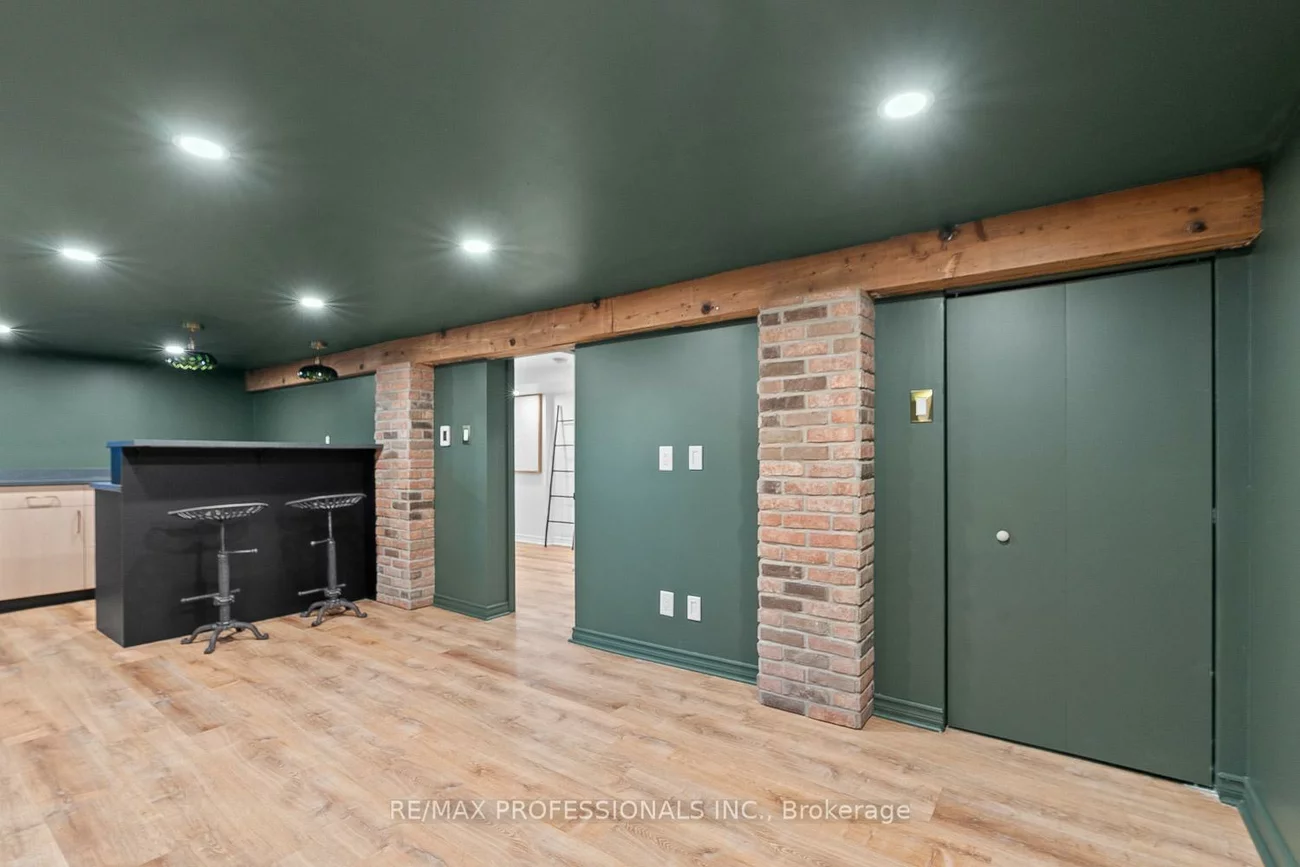 53, Beechborough, Beechborough-Greenbrook, Toronto