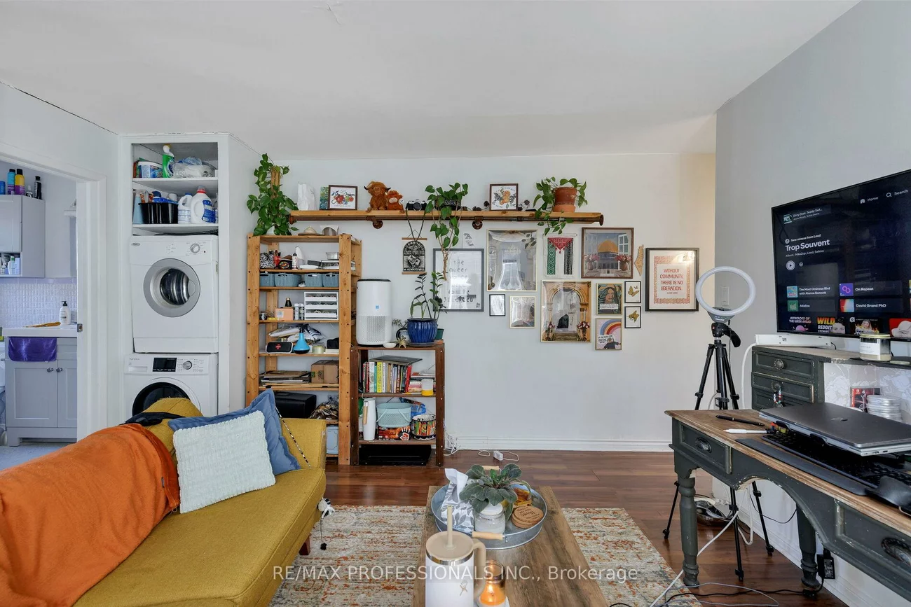 176, Symington, Dovercourt-Wallace Emerson-Junction, Toronto