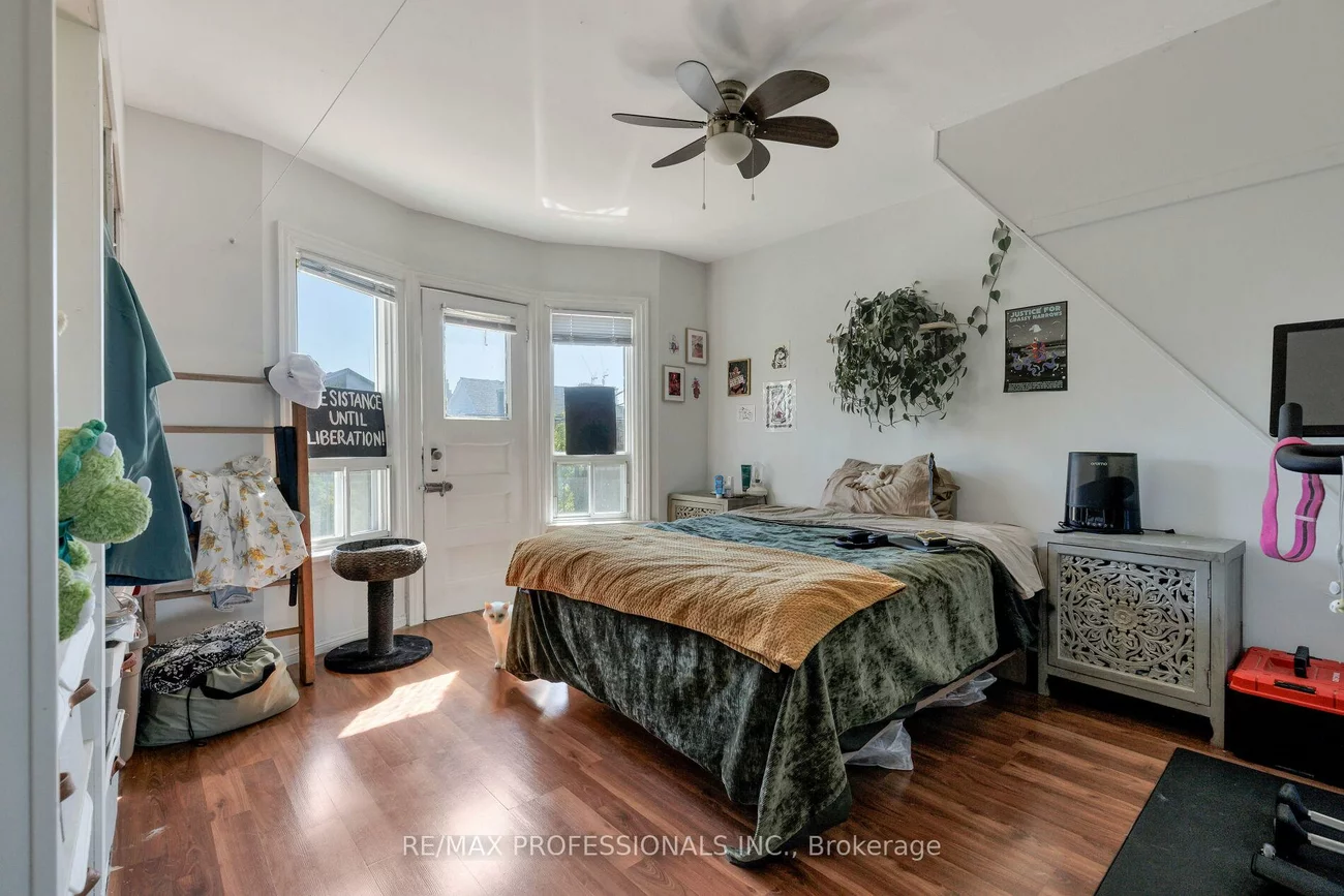 176, Symington, Dovercourt-Wallace Emerson-Junction, Toronto