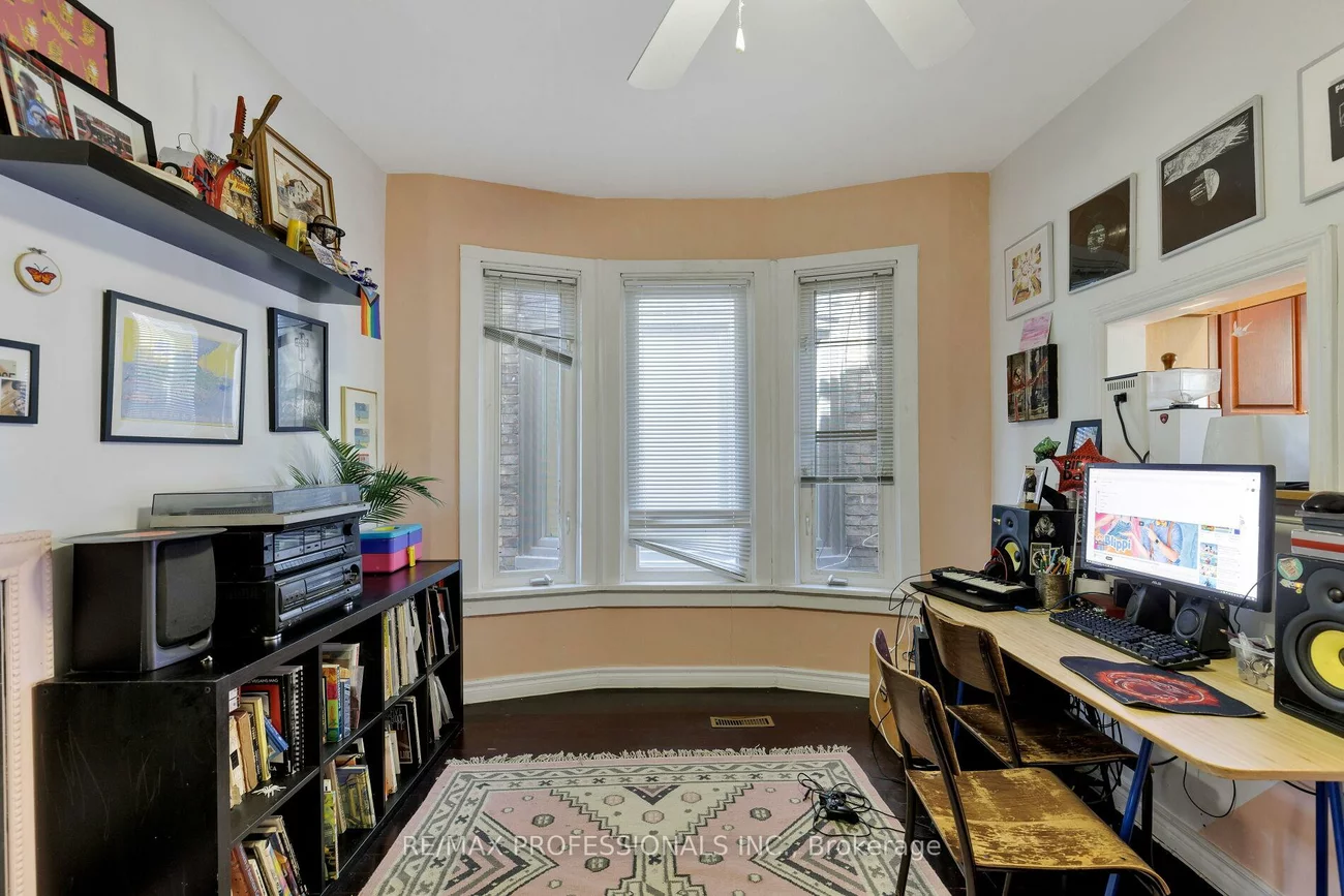 176, Symington, Dovercourt-Wallace Emerson-Junction, Toronto