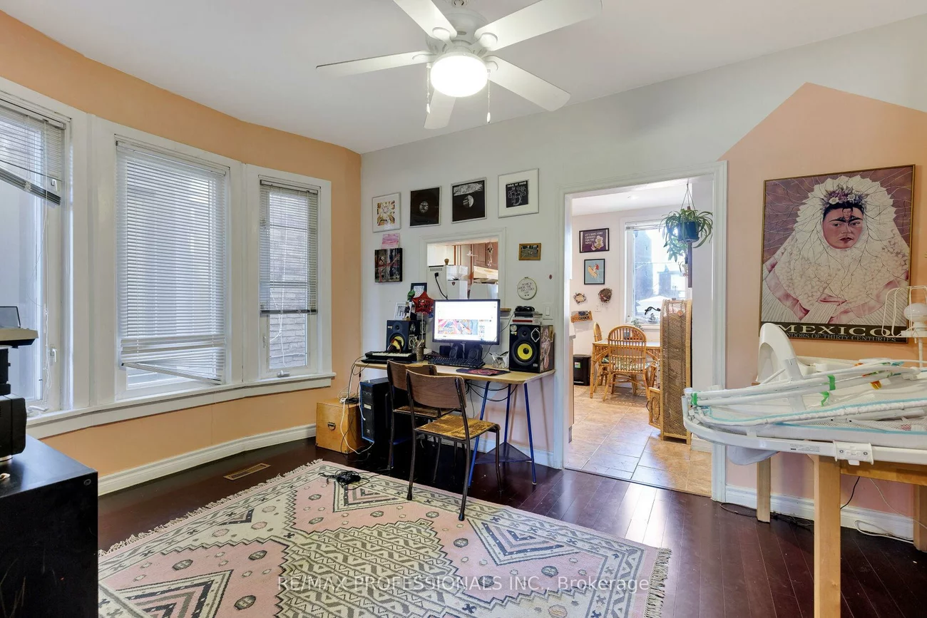 176, Symington, Dovercourt-Wallace Emerson-Junction, Toronto