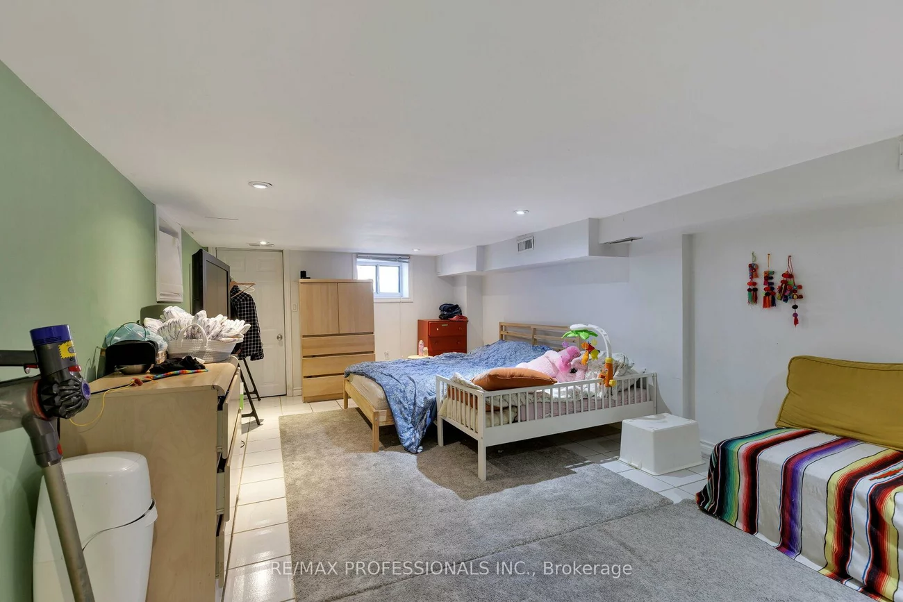 176, Symington, Dovercourt-Wallace Emerson-Junction, Toronto