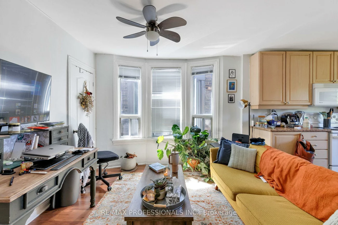 176, Symington, Dovercourt-Wallace Emerson-Junction, Toronto