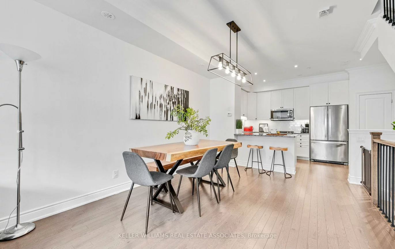79, Elder, Long Branch, Toronto