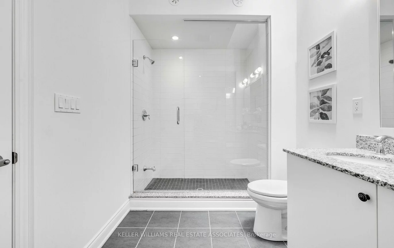 79, Elder, Long Branch, Toronto