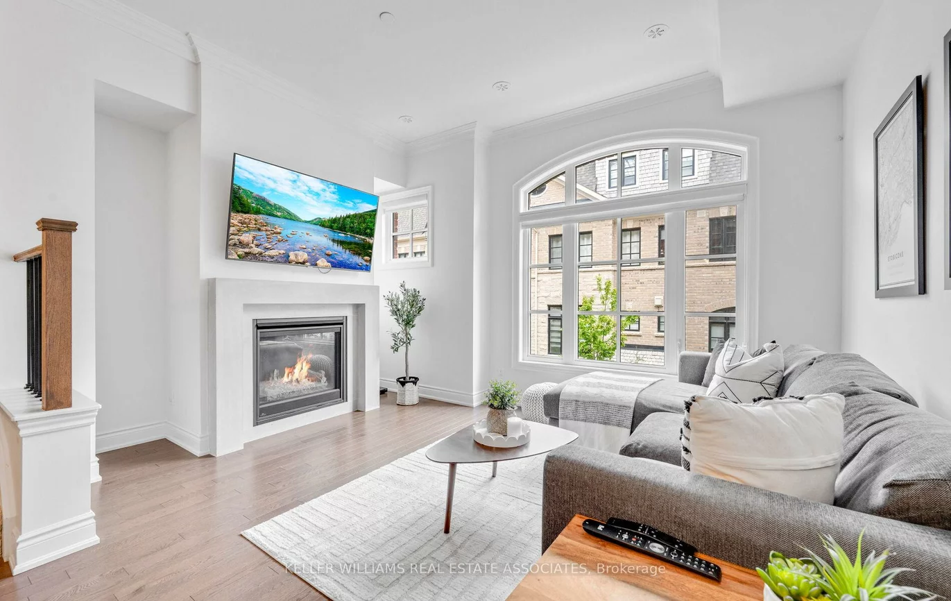 79, Elder, Long Branch, Toronto