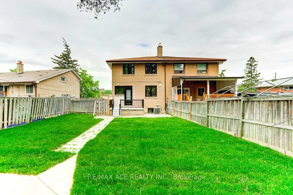 7, Brookmere, Rexdale-Kipling, Toronto