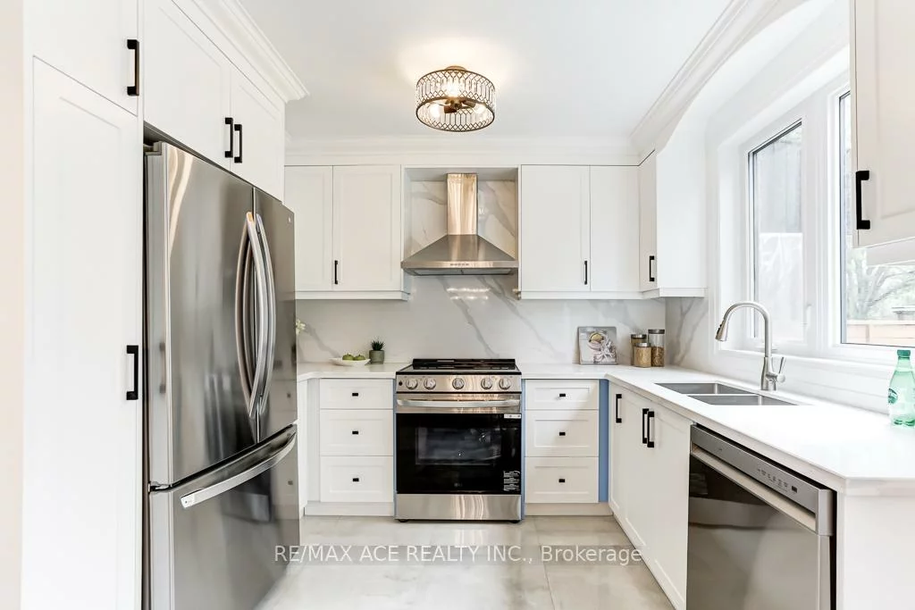 7, Brookmere, Rexdale-Kipling, Toronto