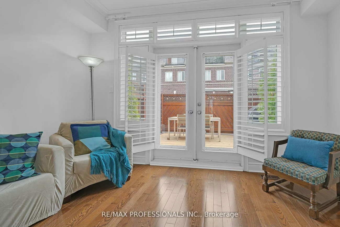 59, Furrow, Islington-City Centre West, Toronto