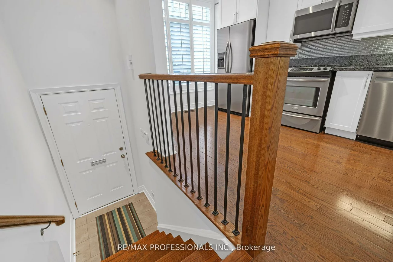 59, Furrow, Islington-City Centre West, Toronto