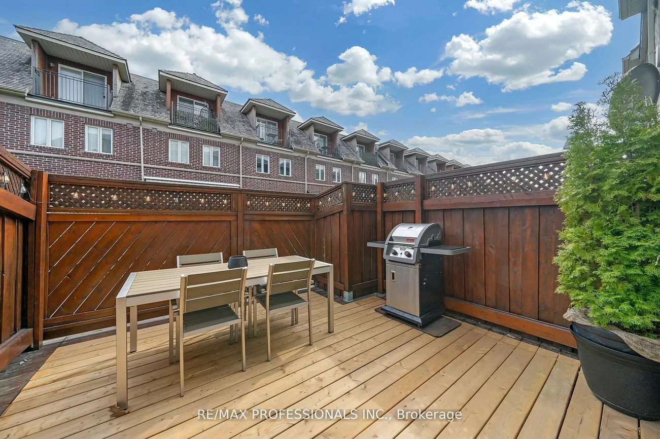 59, Furrow, Islington-City Centre West, Toronto
