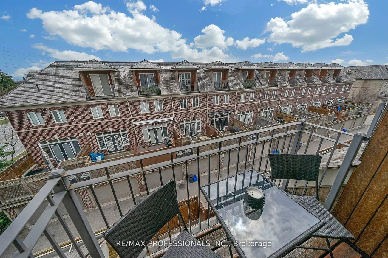59, Furrow, Islington-City Centre West, Toronto
