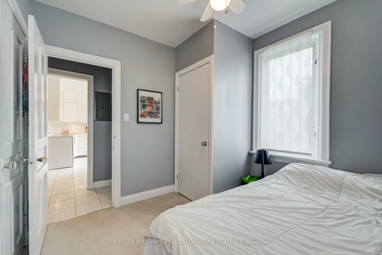 3, Fifth, New Toronto, Toronto