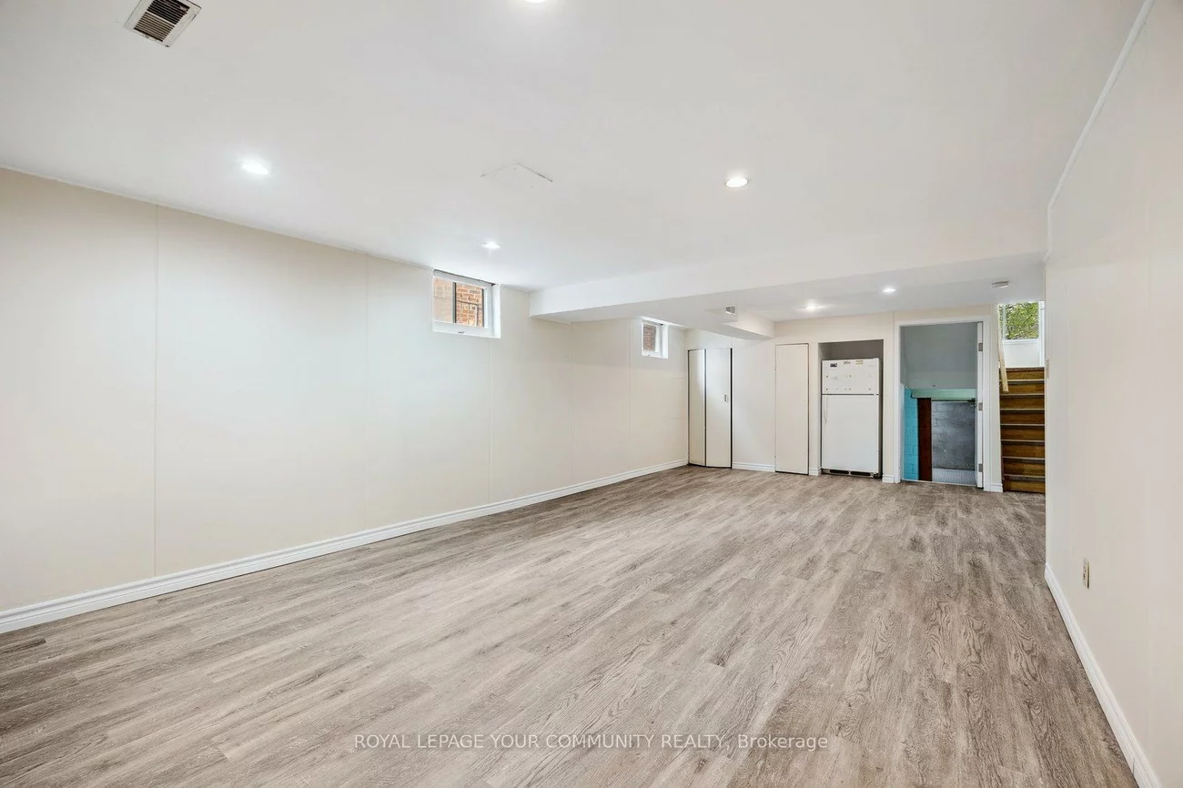 5, Annabelle, Mount Olive-Silverstone-Jamestown, Toronto