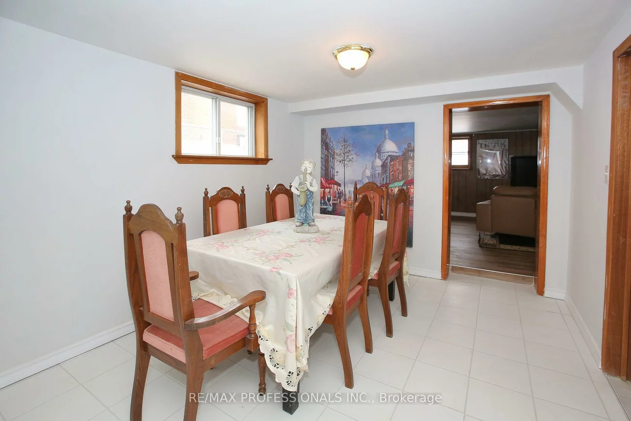 96, Nordin, Islington-City Centre West, Toronto