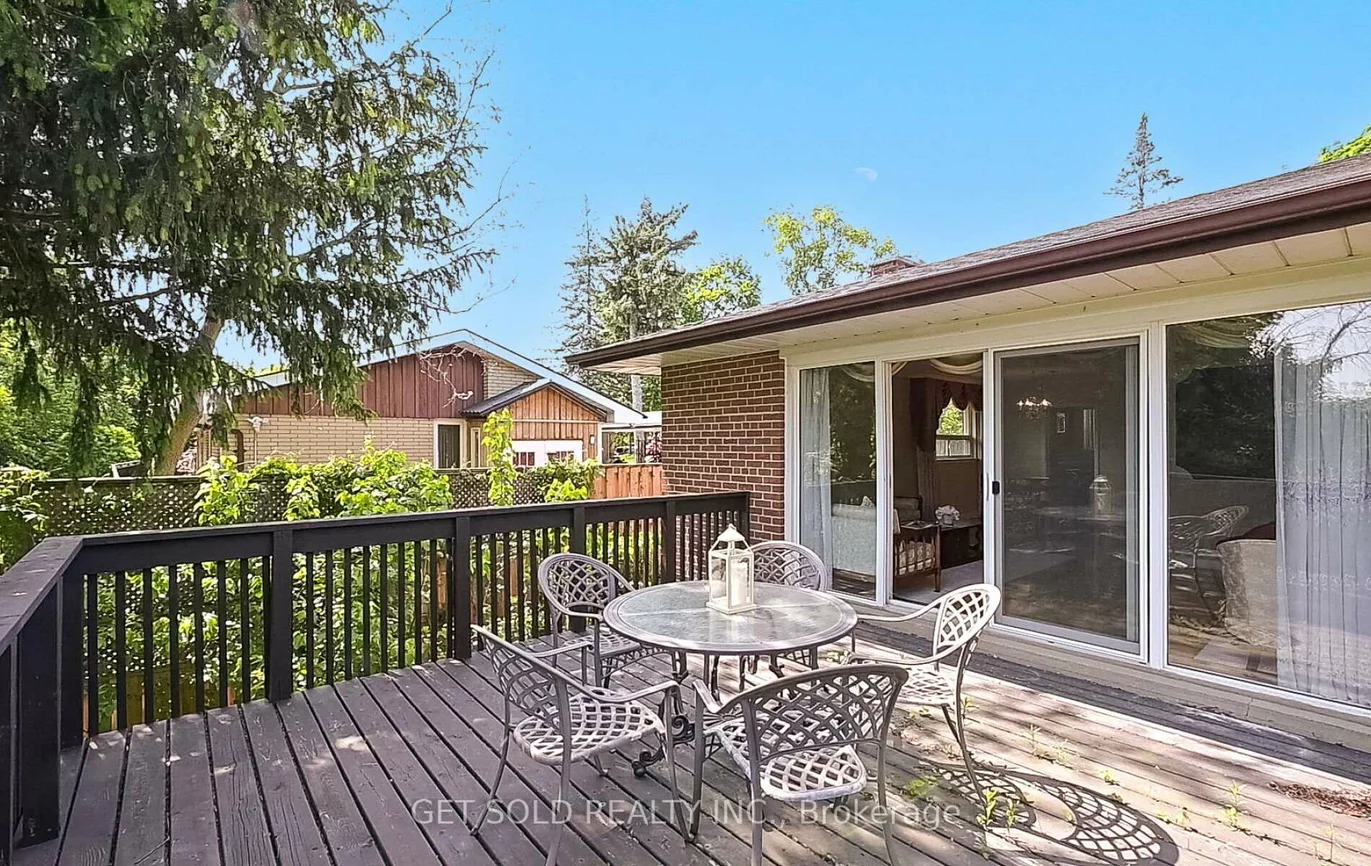 43, Grovetree, Thistletown-Beaumonde Heights, Toronto