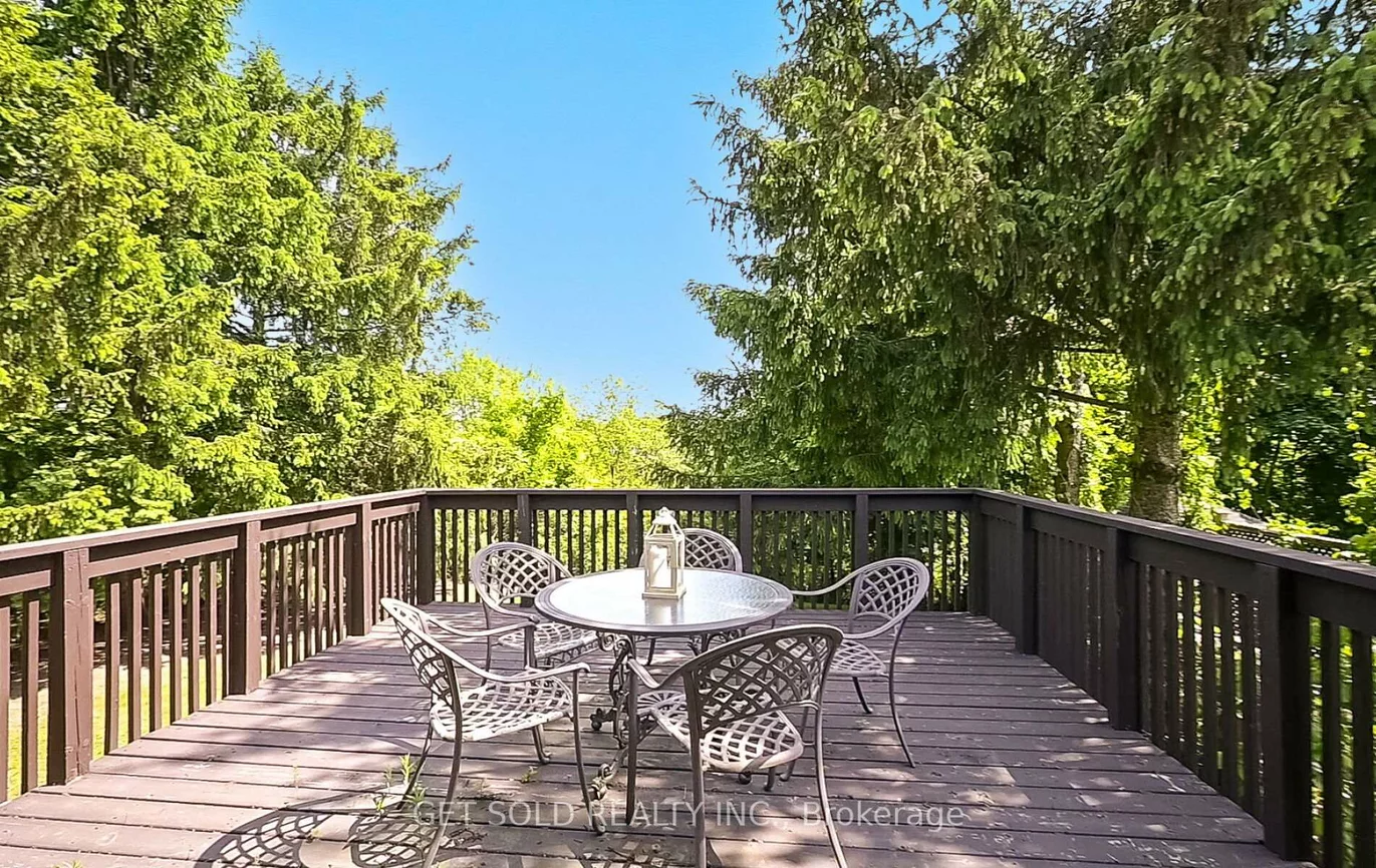 43, Grovetree, Thistletown-Beaumonde Heights, Toronto