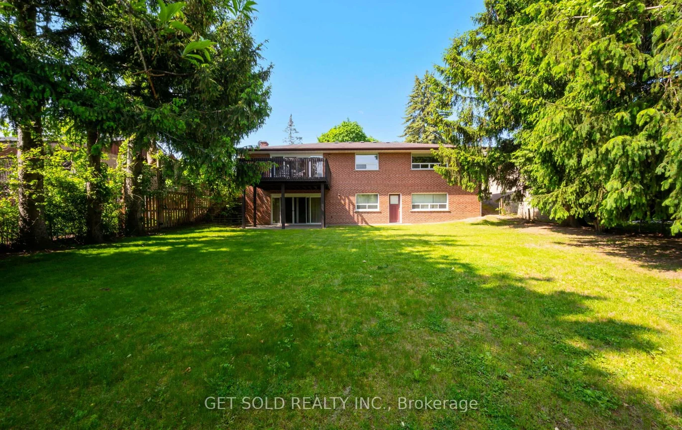 43, Grovetree, Thistletown-Beaumonde Heights, Toronto