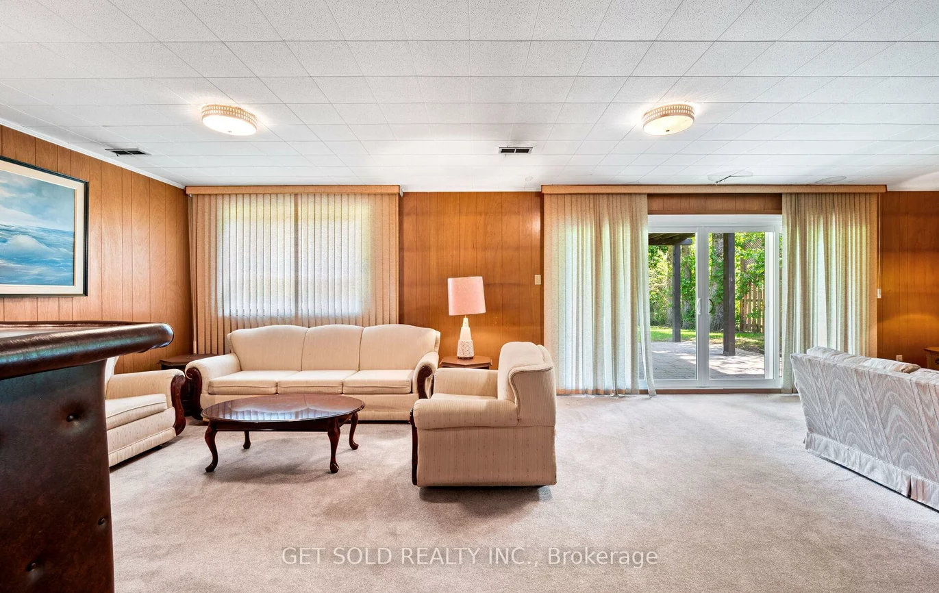 43, Grovetree, Thistletown-Beaumonde Heights, Toronto