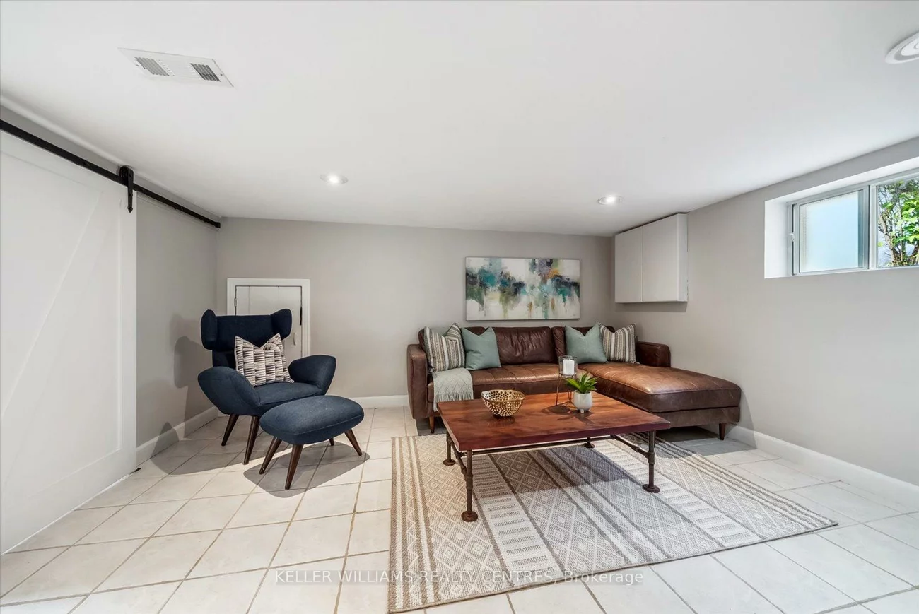 13, Villa, Long Branch, Toronto