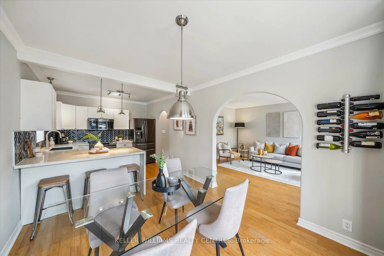 13, Villa, Long Branch, Toronto
