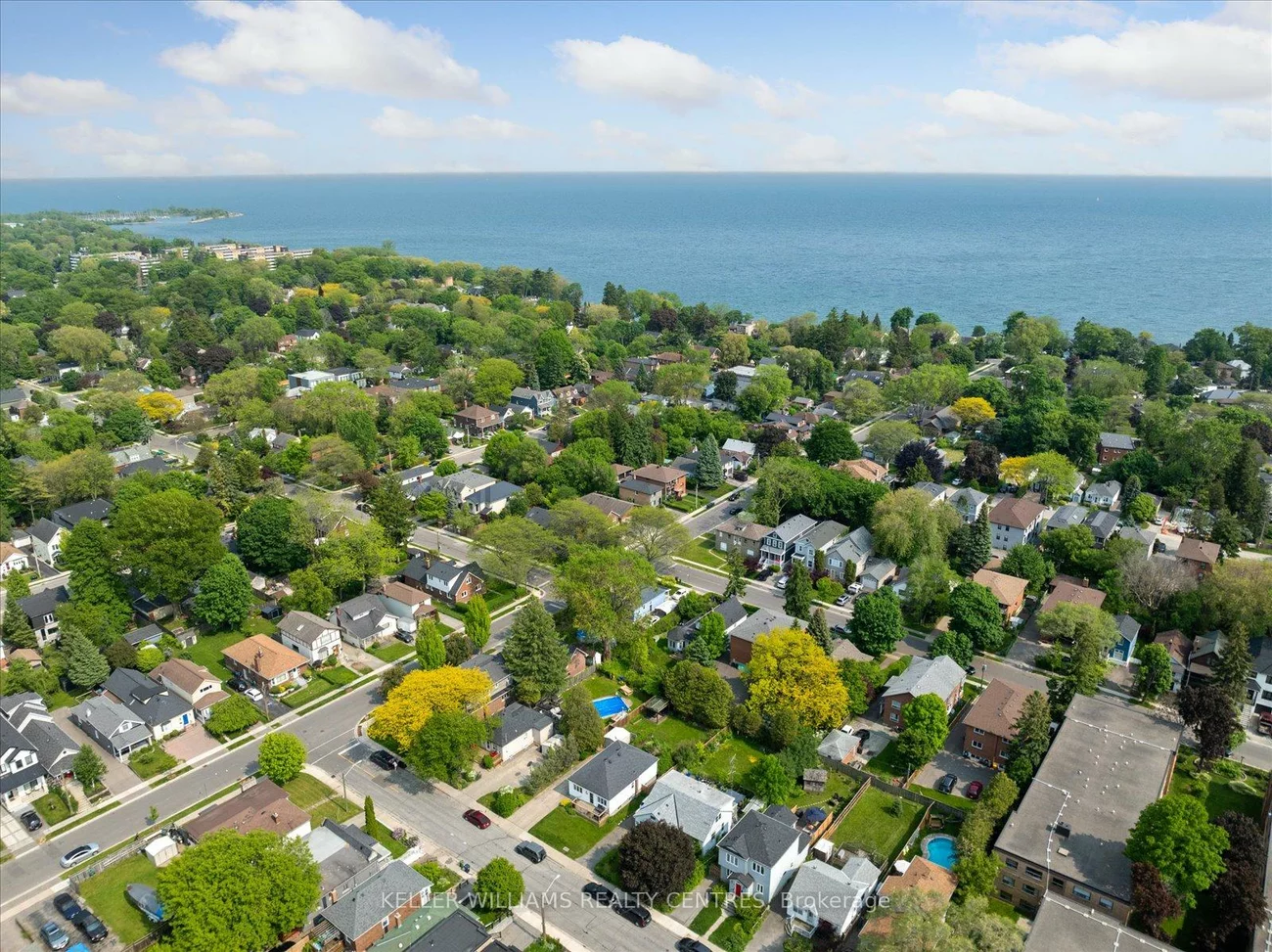 13, Villa, Long Branch, Toronto