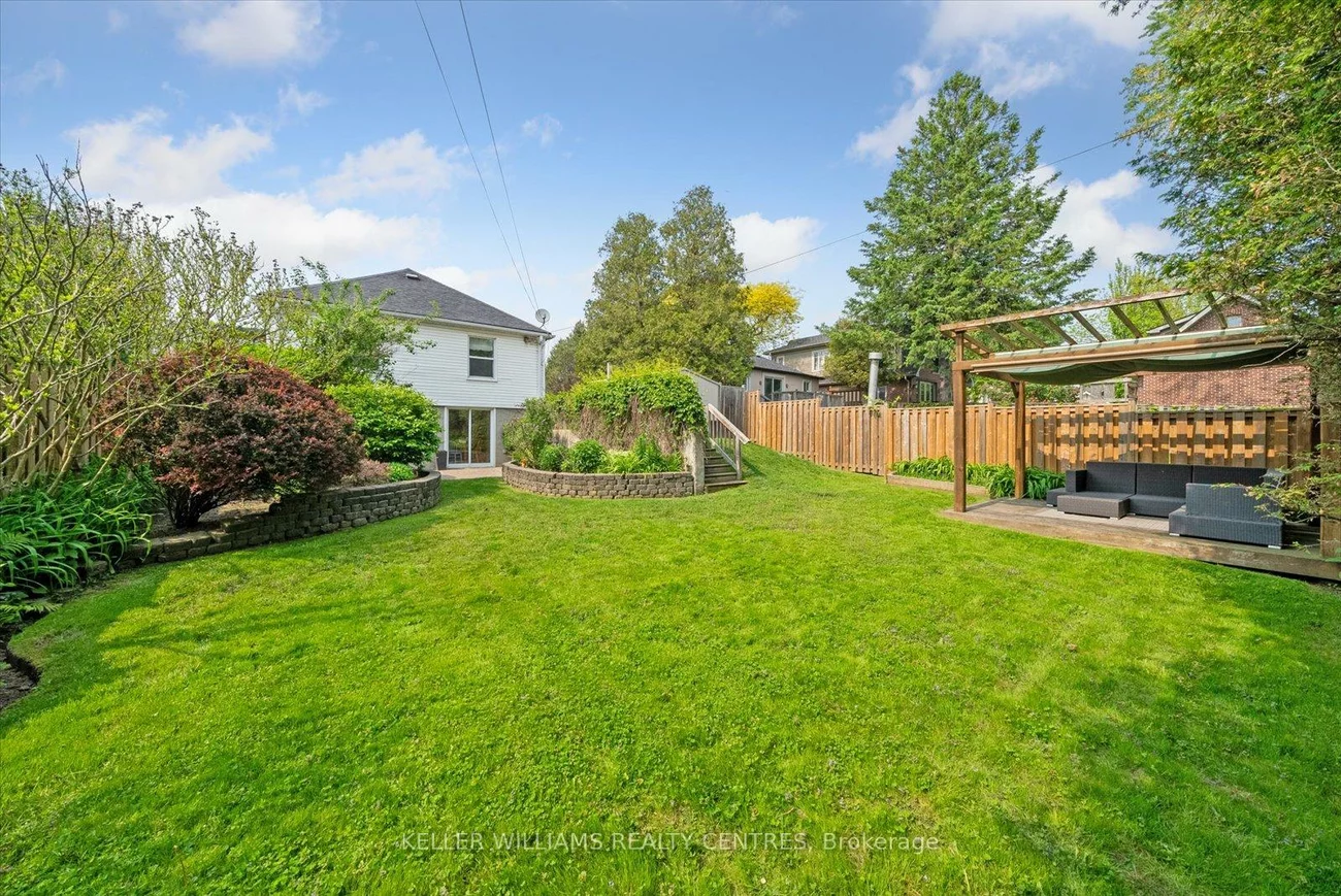 13, Villa, Long Branch, Toronto