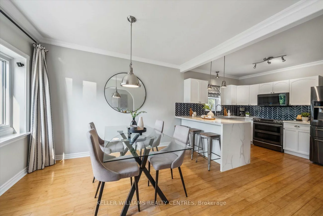 13, Villa, Long Branch, Toronto