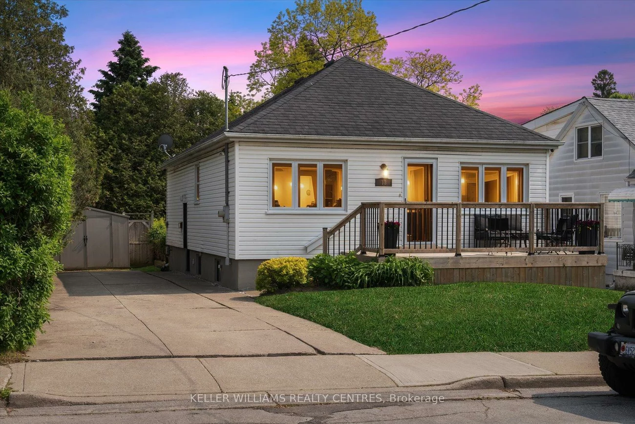 13, Villa, Long Branch, Toronto