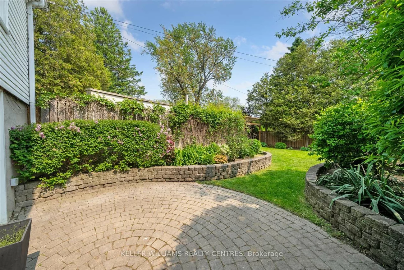 13, Villa, Long Branch, Toronto