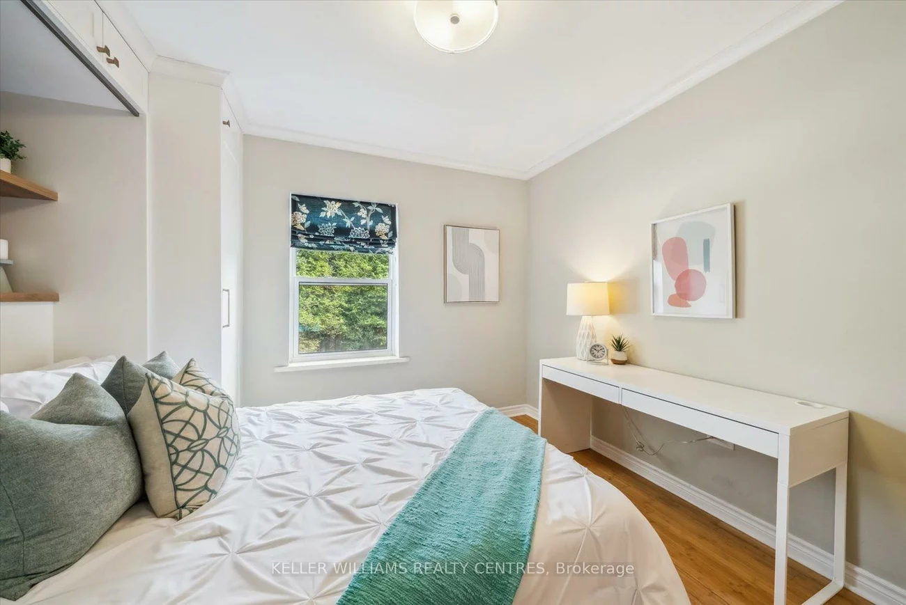 13, Villa, Long Branch, Toronto