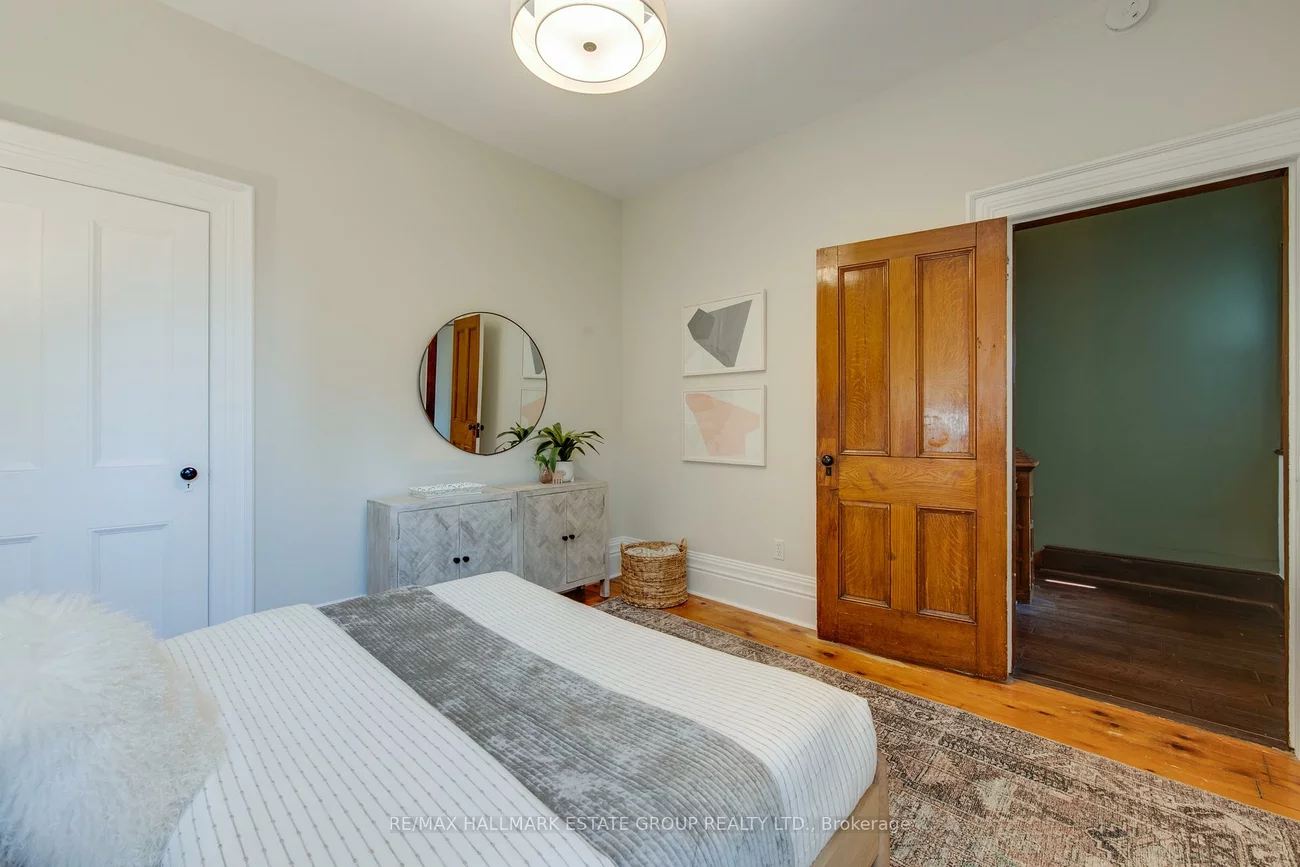 570, Indian, High Park North, Toronto