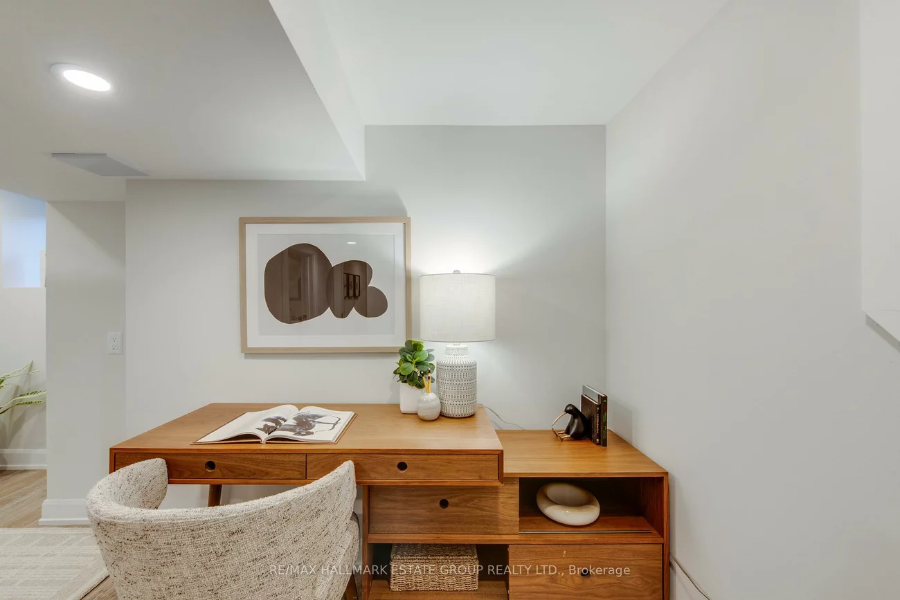 570, Indian, High Park North, Toronto