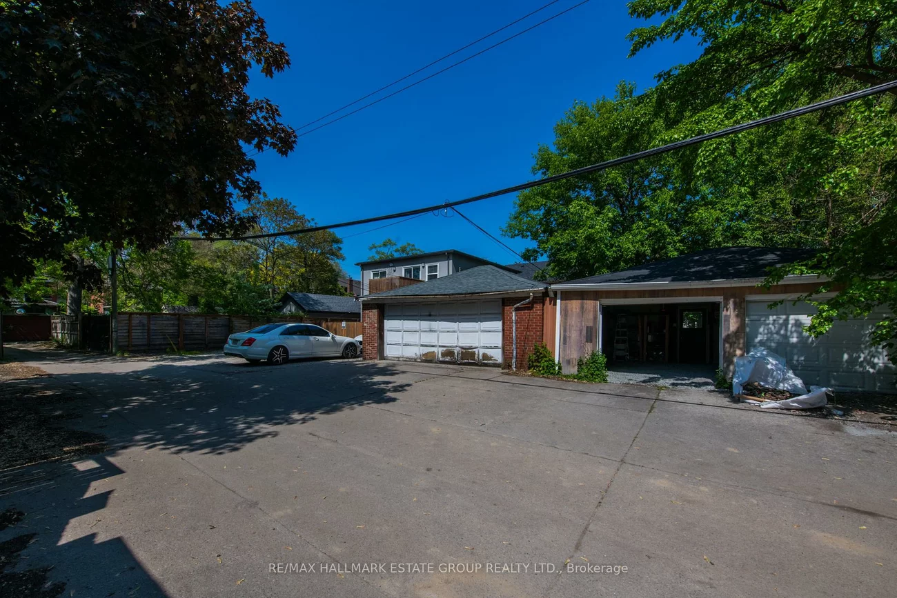 570, Indian, High Park North, Toronto