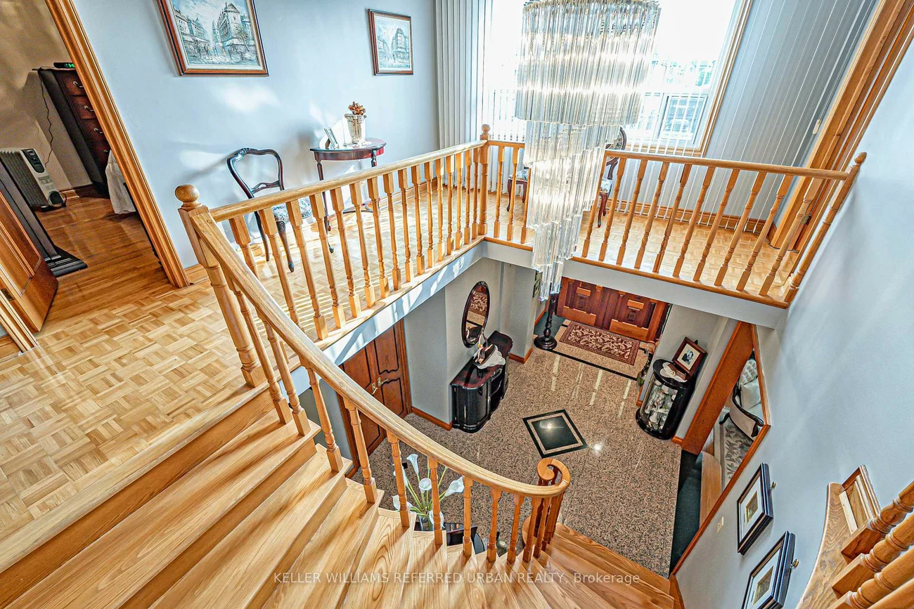 55, Chiswick, Brookhaven-Amesbury, Toronto
