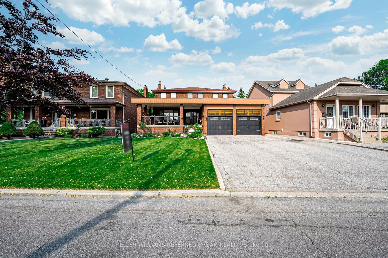 55, Chiswick, Brookhaven-Amesbury, Toronto