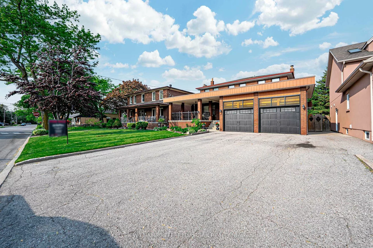 55, Chiswick, Brookhaven-Amesbury, Toronto