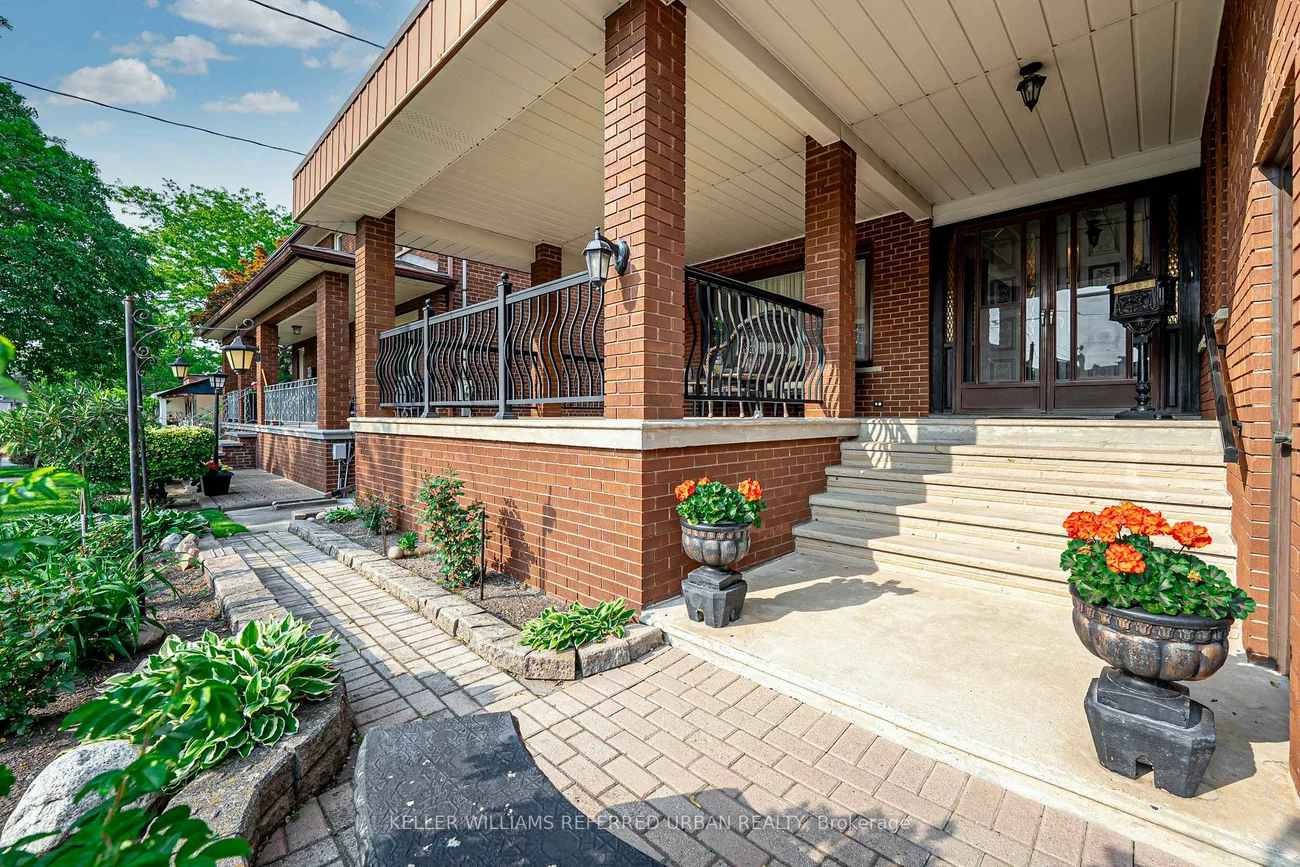 55, Chiswick, Brookhaven-Amesbury, Toronto